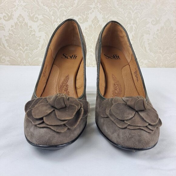 Sofft Size 8W Fiorella Gray Suede Leather Heels Flower on Front Round Toe NWOT - Picture 2 of 14